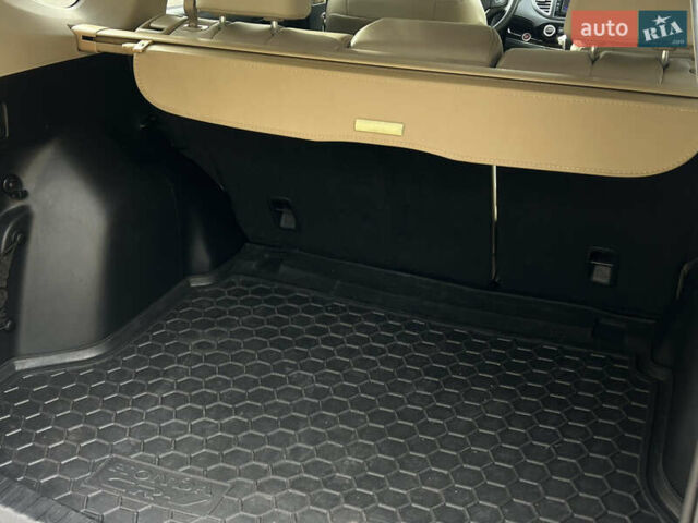 Білий Хонда СРВ, об'ємом двигуна 2.4 л та пробігом 175 тис. км за 14999 $, фото 28 на Automoto.ua