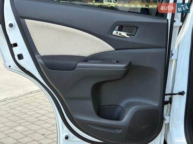 Белый Хонда СРВ, объемом двигателя 2.4 л и пробегом 184 тыс. км за 15690 $, фото 41 на Automoto.ua