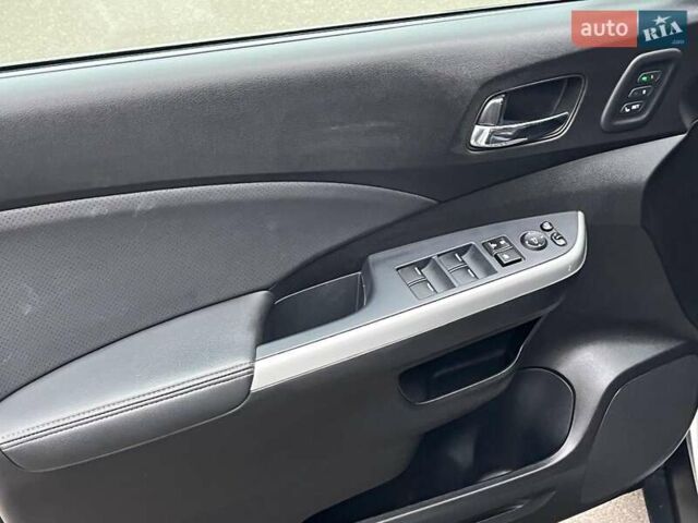 Білий Хонда СРВ, об'ємом двигуна 2.4 л та пробігом 155 тис. км за 26490 $, фото 16 на Automoto.ua