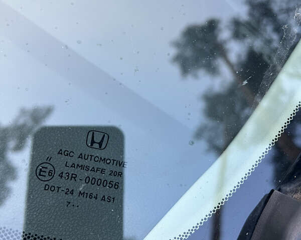 Белый Хонда СРВ, объемом двигателя 1.6 л и пробегом 151 тыс. км за 19850 $, фото 23 на Automoto.ua