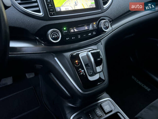 Белый Хонда СРВ, объемом двигателя 1.6 л и пробегом 151 тыс. км за 19850 $, фото 54 на Automoto.ua