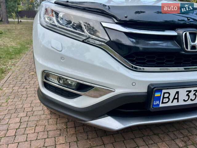 Белый Хонда СРВ, объемом двигателя 1.6 л и пробегом 151 тыс. км за 19850 $, фото 102 на Automoto.ua