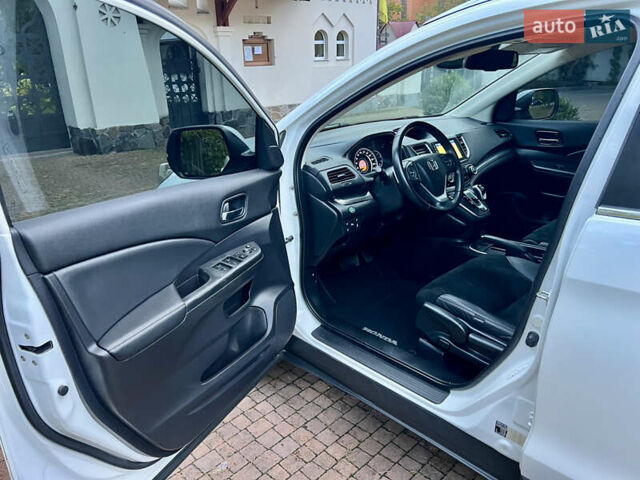 Белый Хонда СРВ, объемом двигателя 1.6 л и пробегом 151 тыс. км за 19850 $, фото 37 на Automoto.ua