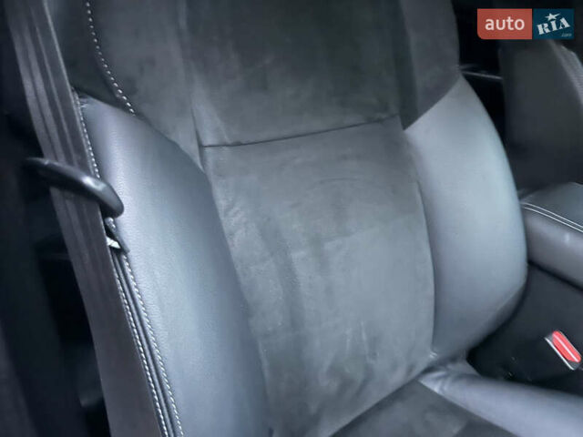 Белый Хонда СРВ, объемом двигателя 1.6 л и пробегом 151 тыс. км за 19850 $, фото 93 на Automoto.ua