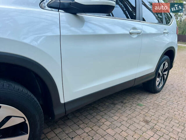 Белый Хонда СРВ, объемом двигателя 1.6 л и пробегом 151 тыс. км за 19850 $, фото 106 на Automoto.ua