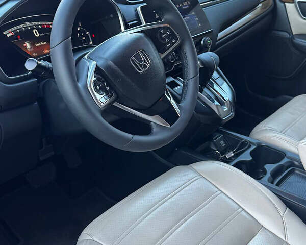 Белый Хонда СРВ, объемом двигателя 1.5 л и пробегом 177 тыс. км за 18500 $, фото 10 на Automoto.ua