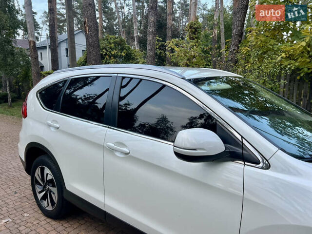 Белый Хонда СРВ, объемом двигателя 1.6 л и пробегом 151 тыс. км за 19850 $, фото 101 на Automoto.ua