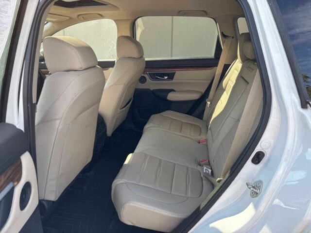 Белый Хонда СРВ, объемом двигателя 1.5 л и пробегом 64 тыс. км за 14000 $, фото 9 на Automoto.ua