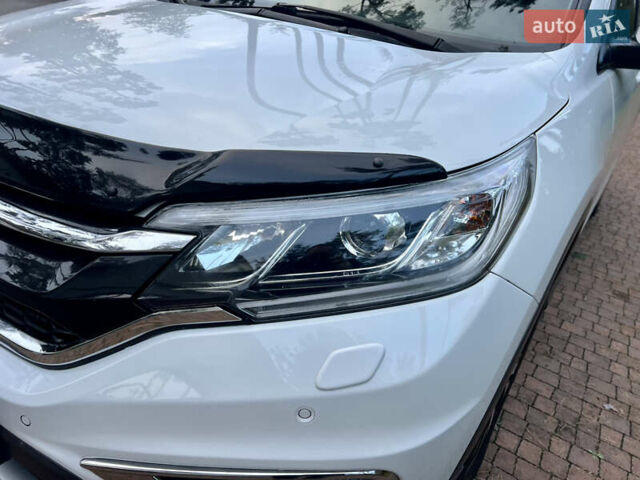 Белый Хонда СРВ, объемом двигателя 1.6 л и пробегом 151 тыс. км за 19850 $, фото 18 на Automoto.ua