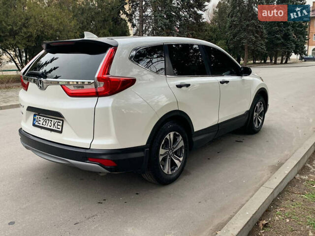 Хонда СРВ 2017 в Днепре (Днепропетровске) на Automoto.ua Белый Хонда СРВ, объемом двигателя 2.36 л и пробегом 64 тыс. км за 19500 $, фото 3 на Automoto.ua