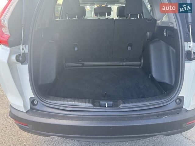 Білий Хонда СРВ, об'ємом двигуна 1.5 л та пробігом 114 тис. км за 20400 $, фото 13 на Automoto.ua