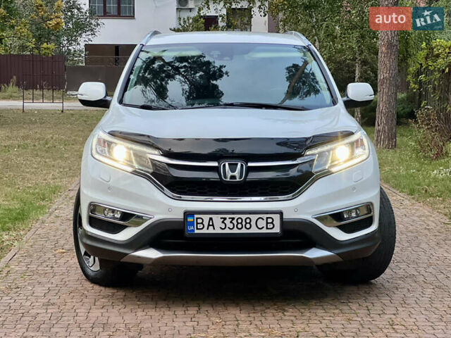 Белый Хонда СРВ, объемом двигателя 1.6 л и пробегом 151 тыс. км за 19850 $, фото 3 на Automoto.ua