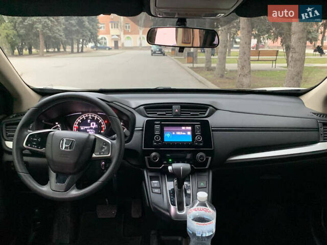 Хонда СРВ 2017 в Днепре (Днепропетровске) на Automoto.ua Белый Хонда СРВ, объемом двигателя 2.36 л и пробегом 64 тыс. км за 19500 $, фото 15 на Automoto.ua