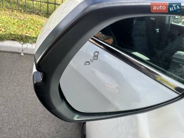 Білий Хонда СРВ, об'ємом двигуна 1.5 л та пробігом 114 тис. км за 20400 $, фото 16 на Automoto.ua