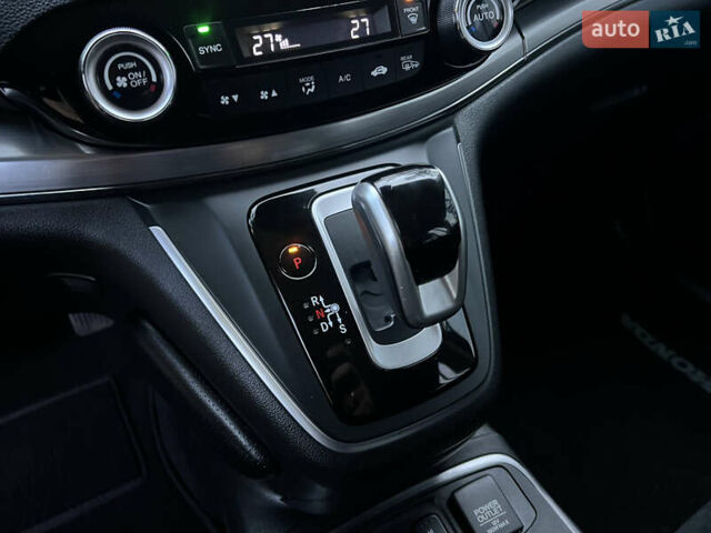 Белый Хонда СРВ, объемом двигателя 1.6 л и пробегом 151 тыс. км за 19850 $, фото 56 на Automoto.ua