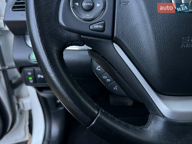 Белый Хонда СРВ, объемом двигателя 1.6 л и пробегом 151 тыс. км за 19850 $, фото 63 на Automoto.ua