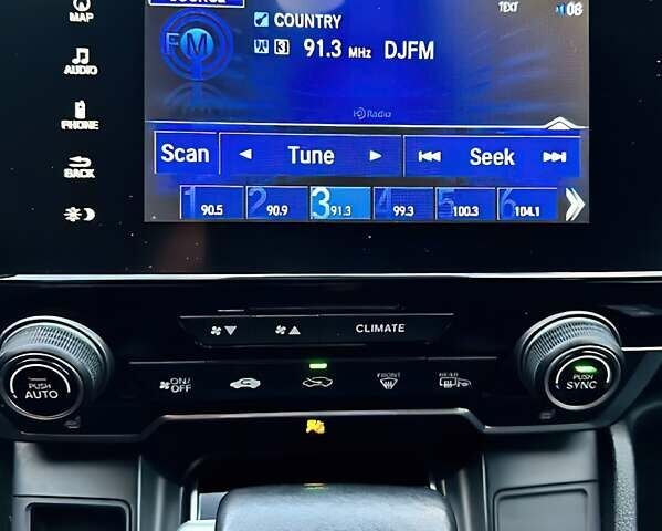 Белый Хонда СРВ, объемом двигателя 1.5 л и пробегом 101 тыс. км за 18300 $, фото 19 на Automoto.ua