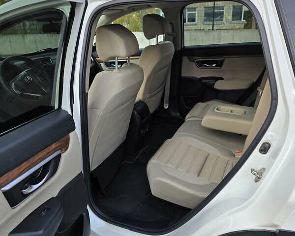 Белый Хонда СРВ, объемом двигателя 1.5 л и пробегом 115 тыс. км за 19500 $, фото 32 на Automoto.ua