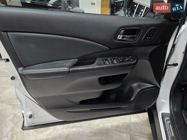 Білий Хонда СРВ, об'ємом двигуна 1.6 л та пробігом 188 тис. км за 20999 $, фото 39 на Automoto.ua