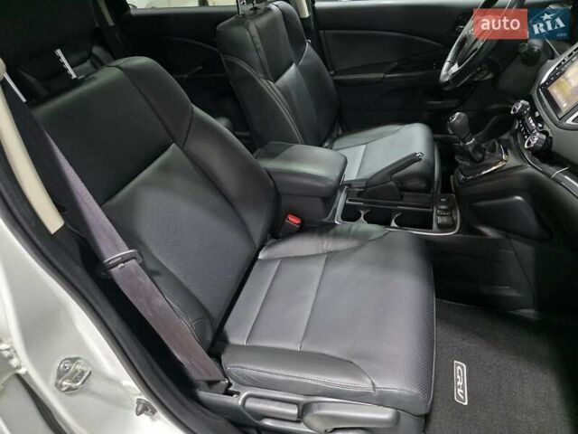 Білий Хонда СРВ, об'ємом двигуна 1.6 л та пробігом 188 тис. км за 20999 $, фото 53 на Automoto.ua