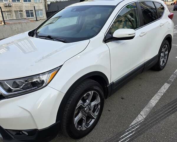 Белый Хонда СРВ, объемом двигателя 1.5 л и пробегом 115 тыс. км за 19500 $, фото 9 на Automoto.ua