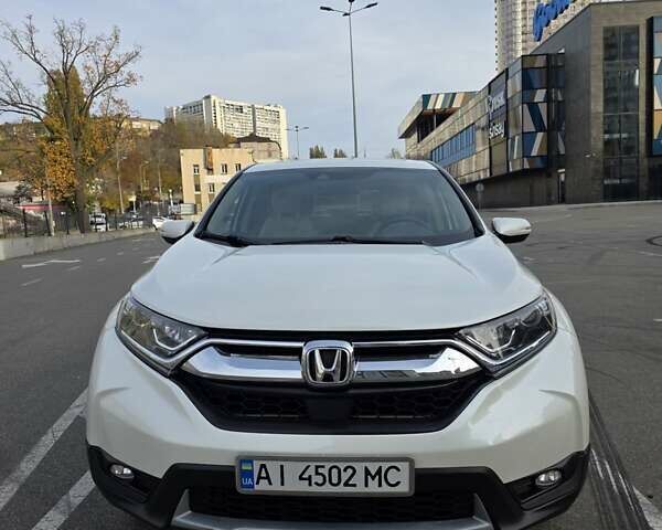 Белый Хонда СРВ, объемом двигателя 1.5 л и пробегом 115 тыс. км за 19500 $, фото 1 на Automoto.ua