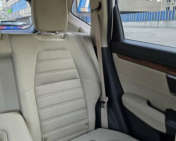 Белый Хонда СРВ, объемом двигателя 1.5 л и пробегом 115 тыс. км за 19500 $, фото 38 на Automoto.ua