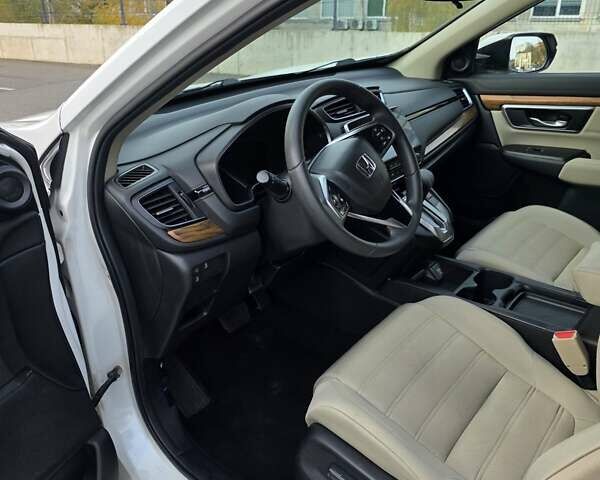 Белый Хонда СРВ, объемом двигателя 1.5 л и пробегом 115 тыс. км за 19500 $, фото 27 на Automoto.ua