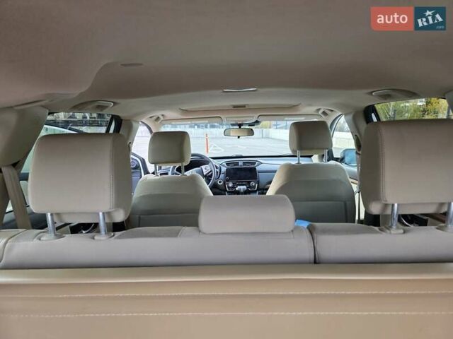 Белый Хонда СРВ, объемом двигателя 1.5 л и пробегом 115 тыс. км за 19500 $, фото 44 на Automoto.ua