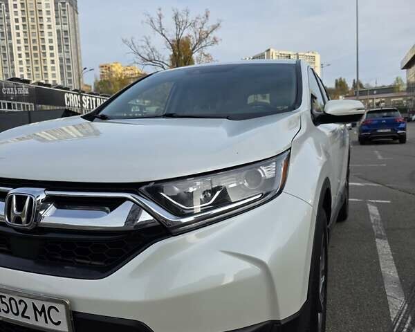 Белый Хонда СРВ, объемом двигателя 1.5 л и пробегом 115 тыс. км за 19500 $, фото 3 на Automoto.ua