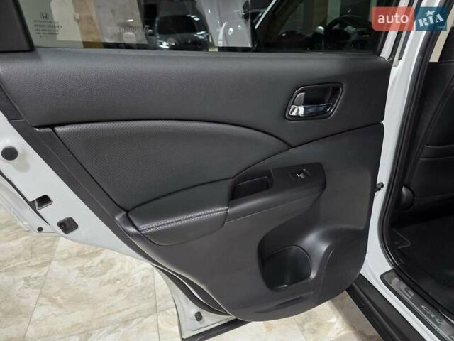 Білий Хонда СРВ, об'ємом двигуна 1.6 л та пробігом 188 тис. км за 20999 $, фото 44 на Automoto.ua