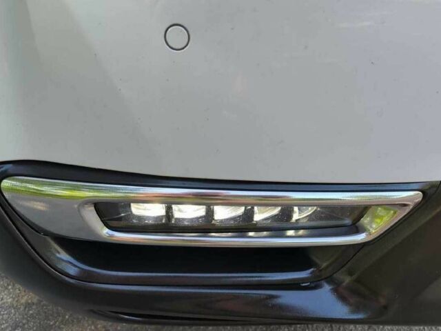 Хонда СРВ 2019 в Киеве на Automoto.ua Белый Хонда СРВ, объемом двигателя 0 л и пробегом 96 тыс. км за 16800 $, фото 11 на Automoto.ua