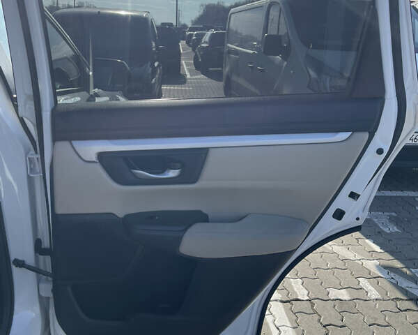 Белый Хонда СРВ, объемом двигателя 2.36 л и пробегом 70 тыс. км за 21500 $, фото 19 на Automoto.ua