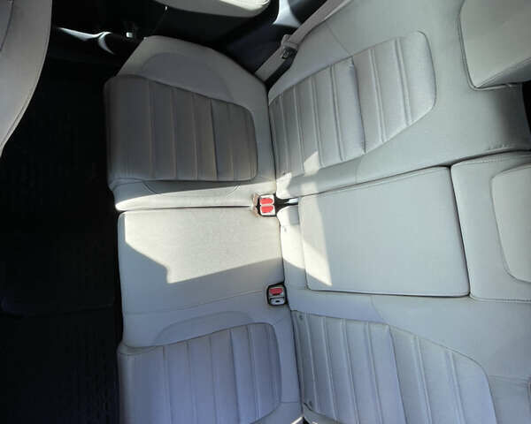 Белый Хонда СРВ, объемом двигателя 2.36 л и пробегом 70 тыс. км за 21500 $, фото 16 на Automoto.ua