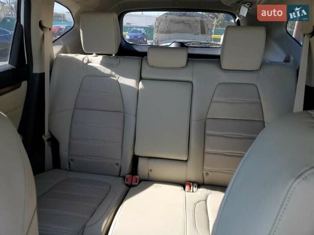 Белый Хонда СРВ, объемом двигателя 1.5 л и пробегом 45 тыс. км за 6000 $, фото 9 на Automoto.ua