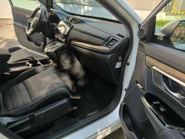 Хонда СРВ 2019 в Киеве на Automoto.ua Белый Хонда СРВ, объемом двигателя 0 л и пробегом 96 тыс. км за 16800 $, фото 17 на Automoto.ua