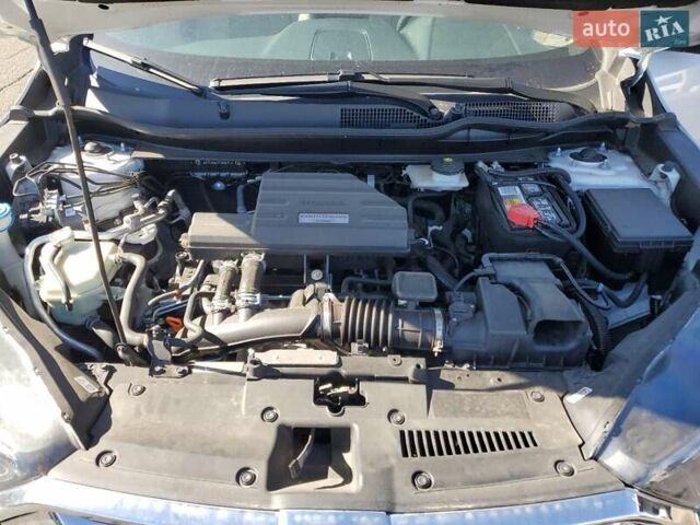 Белый Хонда СРВ, объемом двигателя 1.5 л и пробегом 45 тыс. км за 6000 $, фото 11 на Automoto.ua