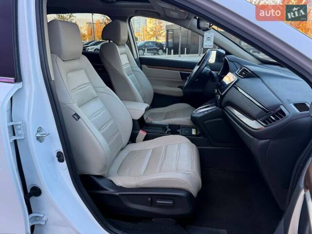 Белый Хонда СРВ, объемом двигателя 1.99 л и пробегом 79 тыс. км за 24990 $, фото 10 на Automoto.ua