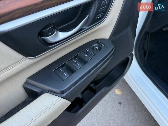 Белый Хонда СРВ, объемом двигателя 1.99 л и пробегом 79 тыс. км за 24990 $, фото 14 на Automoto.ua
