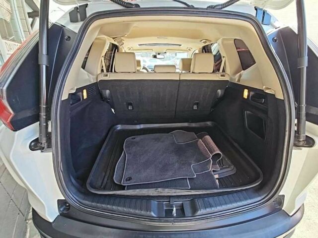 Белый Хонда СРВ, объемом двигателя 0 л и пробегом 58 тыс. км за 23300 $, фото 8 на Automoto.ua