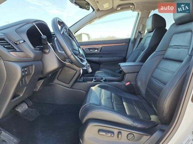 Белый Хонда СРВ, объемом двигателя 1.99 л и пробегом 60 тыс. км за 9200 $, фото 6 на Automoto.ua