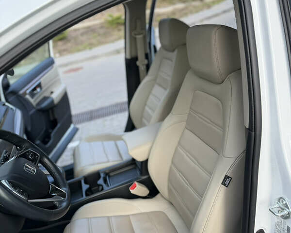 Белый Хонда СРВ, объемом двигателя 1.99 л и пробегом 49 тыс. км за 31000 $, фото 33 на Automoto.ua
