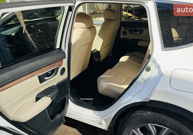 Белый Хонда СРВ, объемом двигателя 1.99 л и пробегом 6 тыс. км за 28500 $, фото 20 на Automoto.ua