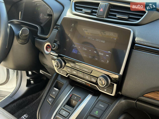 Белый Хонда СРВ, объемом двигателя 1.99 л и пробегом 49 тыс. км за 31000 $, фото 13 на Automoto.ua