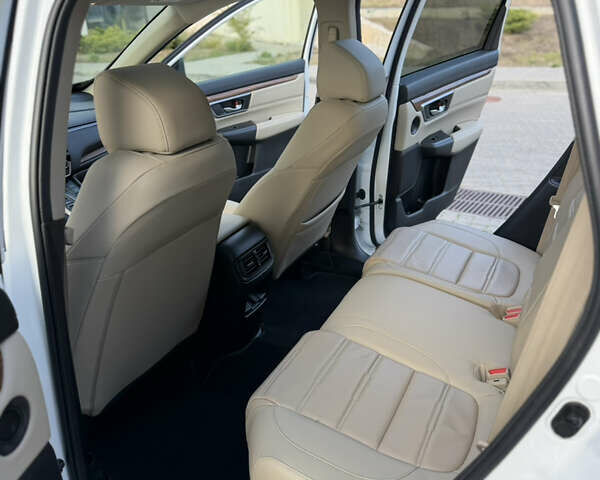 Белый Хонда СРВ, объемом двигателя 1.99 л и пробегом 49 тыс. км за 31000 $, фото 34 на Automoto.ua