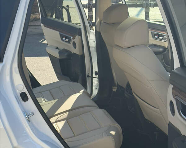 Белый Хонда СРВ, объемом двигателя 1.99 л и пробегом 49 тыс. км за 31000 $, фото 8 на Automoto.ua