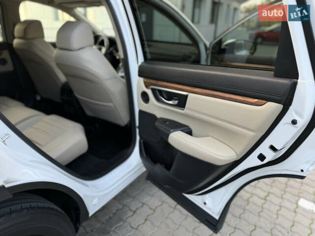 Белый Хонда СРВ, объемом двигателя 1.99 л и пробегом 49 тыс. км за 31000 $, фото 37 на Automoto.ua