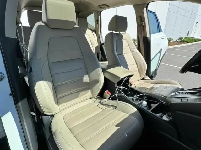 Белый Хонда СРВ, объемом двигателя 2 л и пробегом 17 тыс. км за 9900 $, фото 6 на Automoto.ua