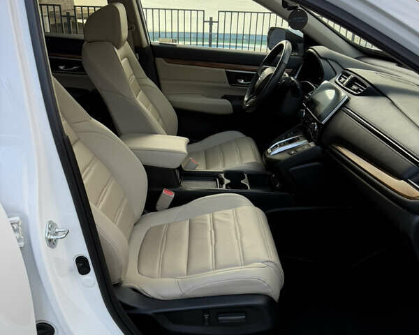 Белый Хонда СРВ, объемом двигателя 1.99 л и пробегом 49 тыс. км за 31000 $, фото 36 на Automoto.ua