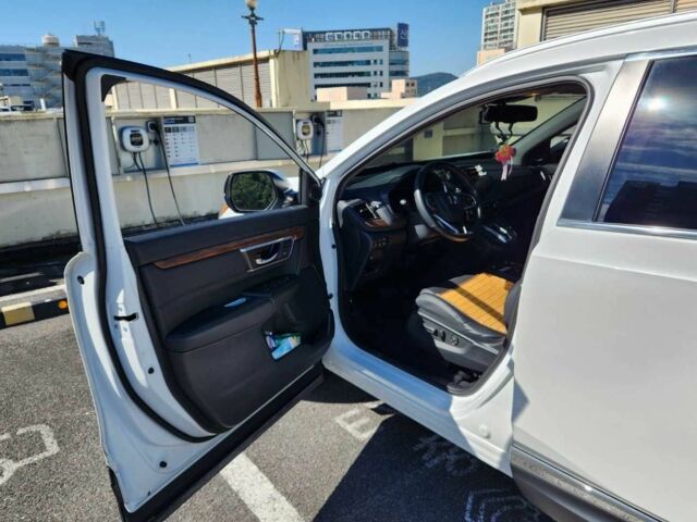 Белый Хонда СРВ, объемом двигателя 2 л и пробегом 83 тыс. км за 25988 $, фото 3 на Automoto.ua